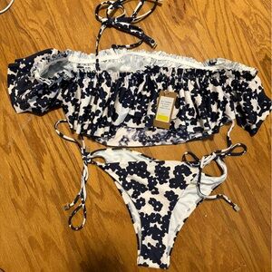 NWT Rachel Roy bikini floral off the shoulder top set